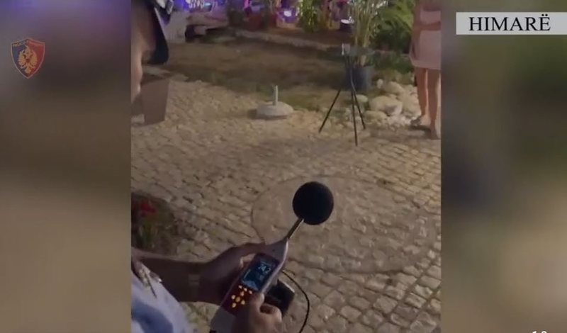 Policia gjobit me 200 mijë lekë një beach bar në Potam, procedohen penalisht pronari dhe pesë persona të tjerë